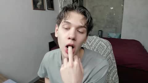 Adam online show from March 4, 5:25 am