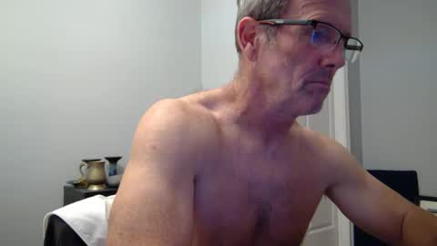 13glanmorfa online show from January 10, 11:31 pm