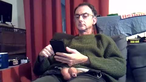 Snapshot of 18remy45 chatting on October 19, 9:18 pm 18remy45 online show from October 19, 9:18 pm