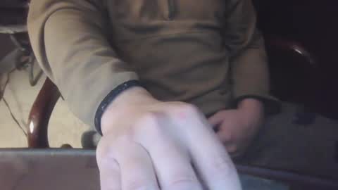 1900pley online show from February 20, 12:04 pm