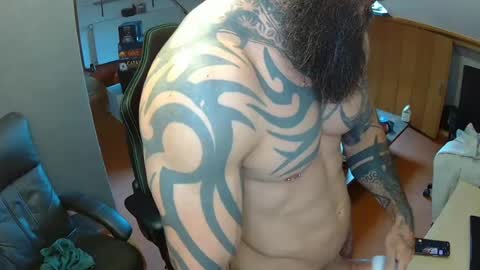 19andre90 online show from June 19, 6:30 am