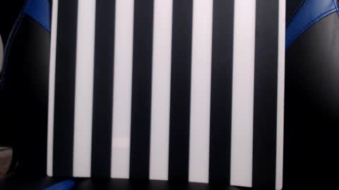 i erupt if you suck ur nipples 4 me and look at the camera while watching me online show from March 9, 2:43 pm