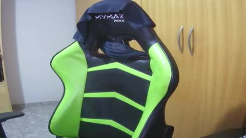 1good_vibes1 online show from February 1, 3:16 am