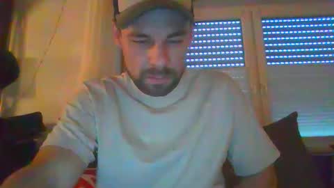 Jason online show from December 17, 1:40 pm