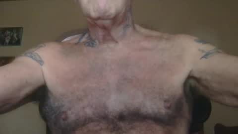Snapshot of 1pizza__6beers chatting on September 23, 11:42 am Pizza online show from September 23, 11:42 am