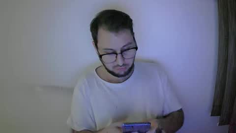 21jus online show from November 18, 5:05 pm