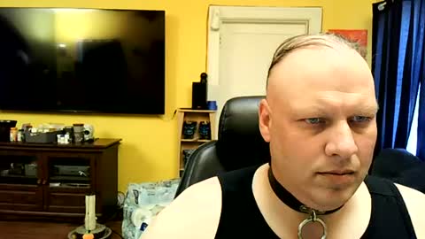 SLRN296512741 online show from July 13, 10:00 pm