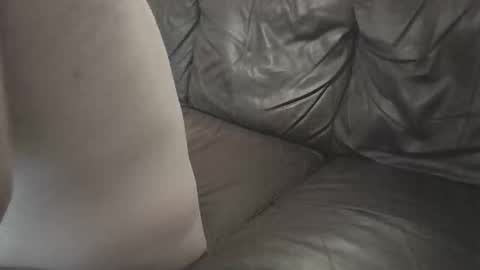 33UK online show from September 26, 5:16 am