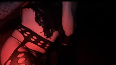 1 online show from June 14, 1:14 am