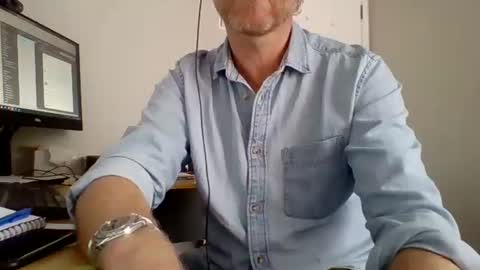 555tony555 online show from December 3, 2:23 am