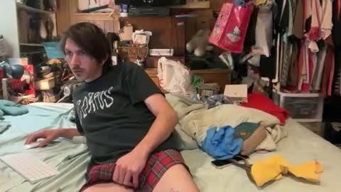 FUCKR online show from November 3, 12:30 pm