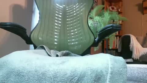 Snapshot of 7loong6thik chatting on February 12, 3:49 pm 7loong6thik online show from February 12, 3:49 pm
