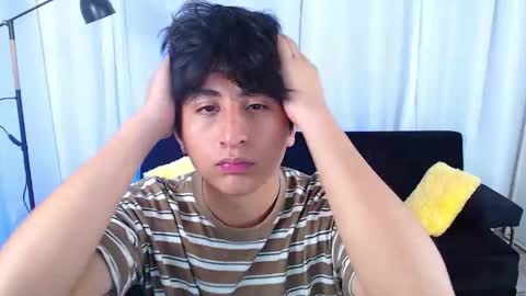 zyan online show from December 19, 11:01 pm