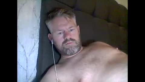 81jonnyx online show from December 15, 10:48 pm