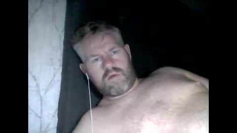 81jonnyx online show from December 17, 9:49 pm