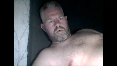 81jonnyx online show from September 28, 6:22 am