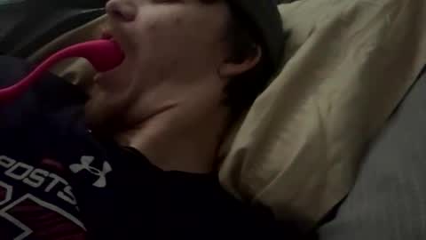 8ricky8 online show from December 18, 6:42 am