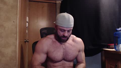 9 fat inches online show from January 21, 11:34 pm