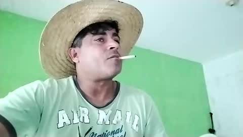 9vinhocamshow online show from February 8, 12:17 pm