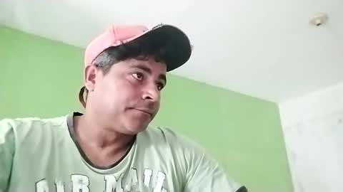 9vinhocamshow online show from December 14, 12:23 pm