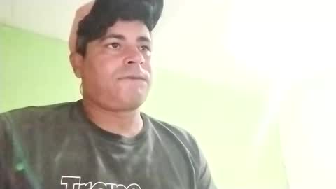 9vinhocamshow online show from December 7, 11:23 pm