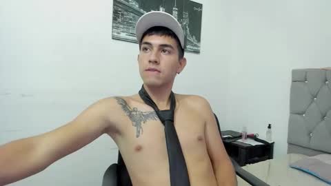 DERECK online show from February 4, 12:11 pm