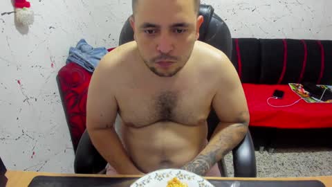Snapshot of _ace_ventura chatting on December 28, 3:05 pm ---- online show from December 28, 3:05 pm