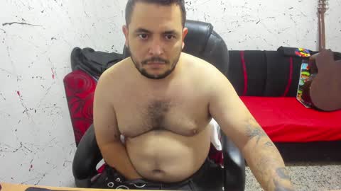 Snapshot of _ace_ventura chatting on January 12, 3:24 pm ---- online show from January 12, 3:24 pm