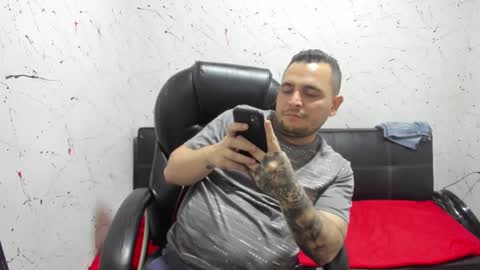 Snapshot of _ace_ventura chatting on September 12, 6:52 pm ---- online show from September 12, 6:52 pm