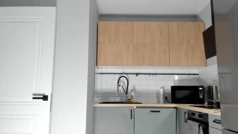 Adam online show from December 9, 12:09 pm