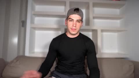 Snapshot of _aesthetic chatting on September 24, 3:21 pm _aesthetic online show from September 24, 3:21 pm