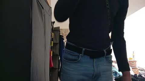 _cam_dude_ online show from April 25, 11:35 am