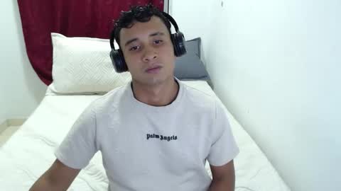 _duvan_123 online show from January 6, 2:04 am