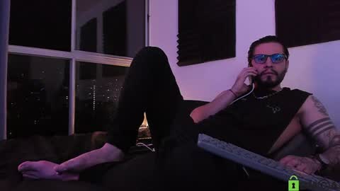  -         online show from June 6, 11:44 pm
