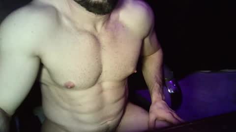 Snapshot of _hashtag chatting on December 13, 8:58 pm _hashtag online show from December 13, 8:58 pm