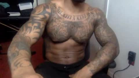 Tatted34 aka PimpDaddy SlickDick online show from December 22, 6:48 pm