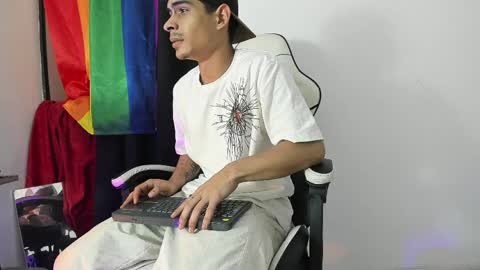 Jake online show from April 8, 1:31 pm