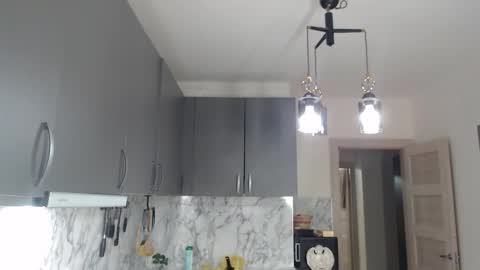 Joni online show from December 23, 6:27 pm