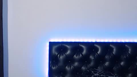 Joni online show from October 31, 6:15 am