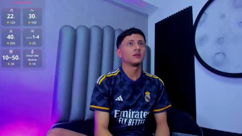 _leohot_ online show from January 11, 3:32 am