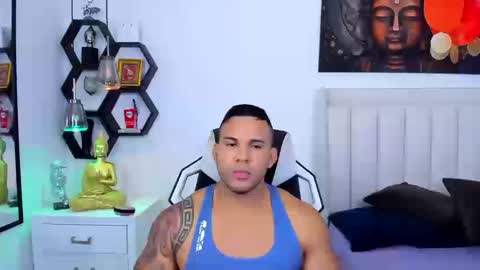 Snapshot of _matthew_santos_ chatting on September 16, 11:16 pm _matthew_santos_ online show from September 16, 11:16 pm