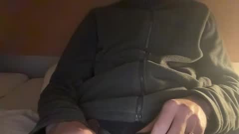 Snapshot of _niceguy chatting on January 6, 8:14 am Max online show from January 6, 8:14 am