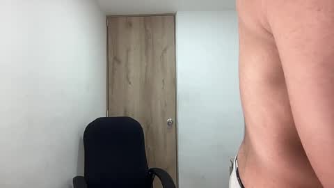 Snapshot of _sexy_jack chatting on September 12, 12:54 am Juan Pablo-independent model online show from September 12, 12:54 am