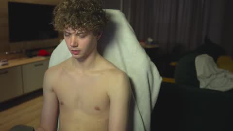 OLIVERERENMARCUSpvt is open online show from March 1, 1:07 pm