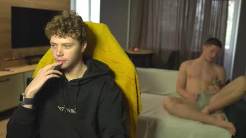 OLIVERERENMARCUSpvt is open online show from October 3, 11:59 am