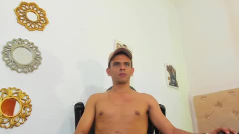 _tarek_ online show from October 8, 6:01 pm