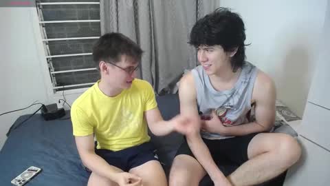 Scot y Patrick online show from February 21, 1:22 am