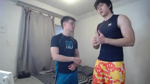 Scot y Patrick online show from April 18, 10:20 pm