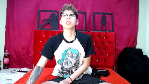 Thomas online show from February 13, 8:03 pm