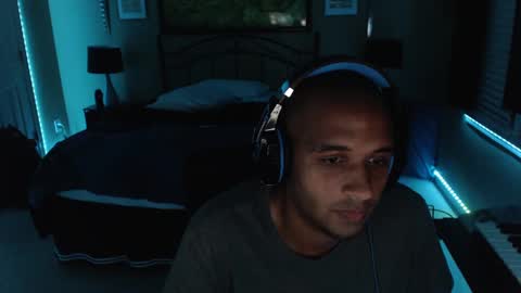 a4orce online show from September 9, 1:49 am